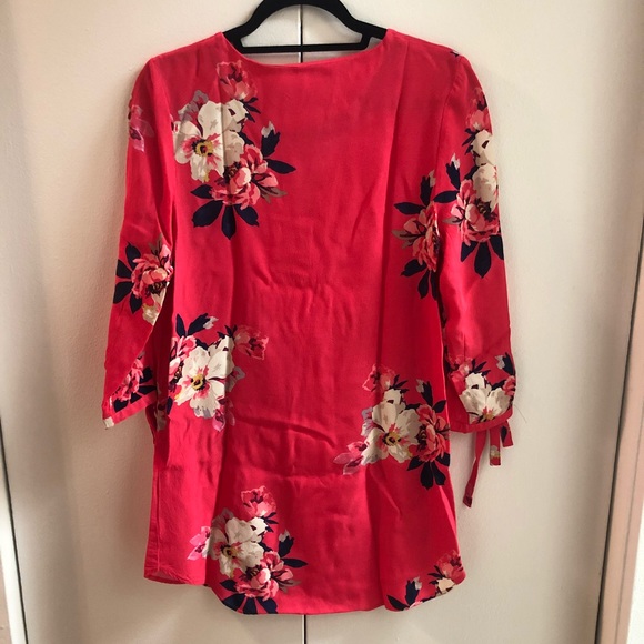 Joules Odelle Tunic in Raspberry Bircham Bloom - Picture 6 of 6